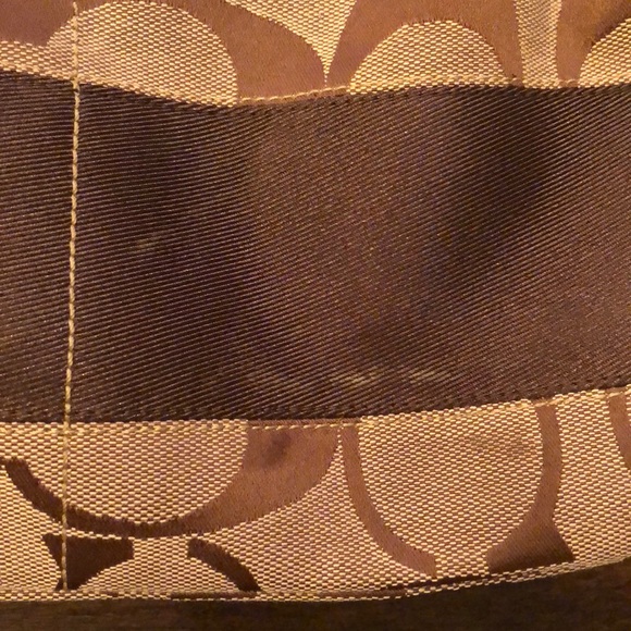 Coach Bag - Picture 3 of 5